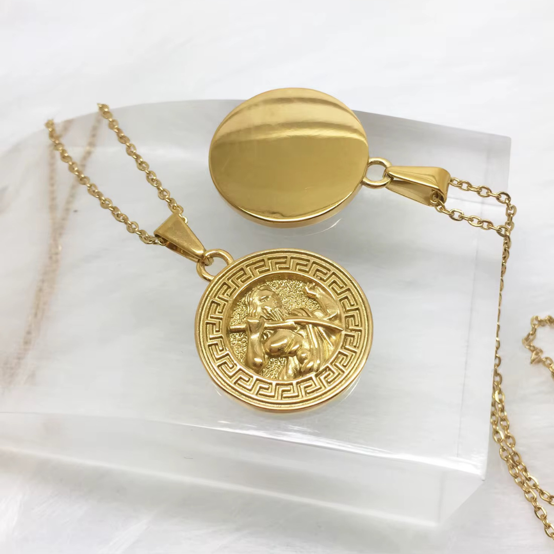 The Zeus Pendant