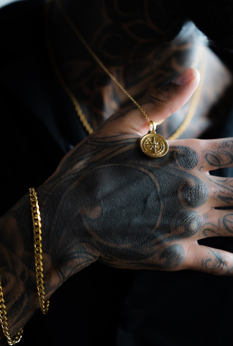 The compass pendant